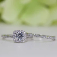 /public/photos/live/Halo Set Cushion Cut Moissanite Ring Set-1111 (5).webp